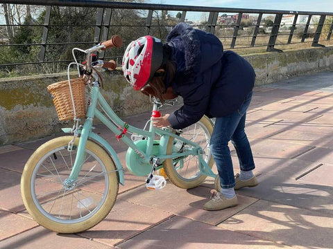 10 Tips For Cycling With Clipless Pedals