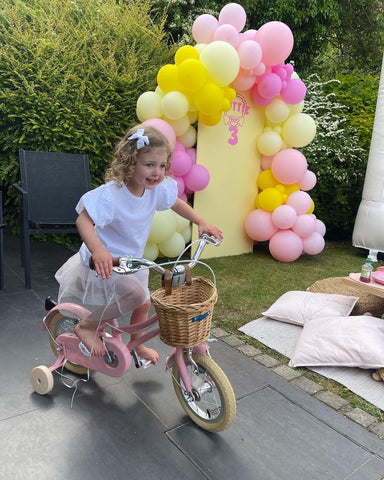 5 Tips On How To Cycle With a Toddler